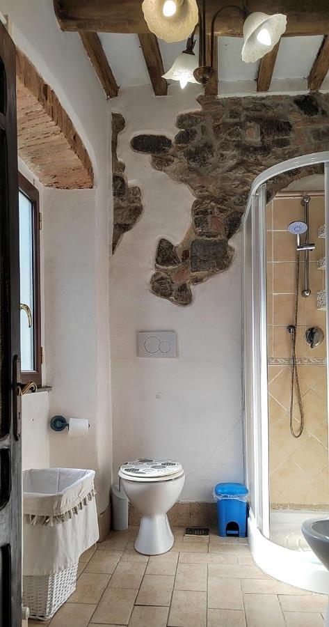 Il Castello Apartment Bucine ภายนอก รูปภาพ