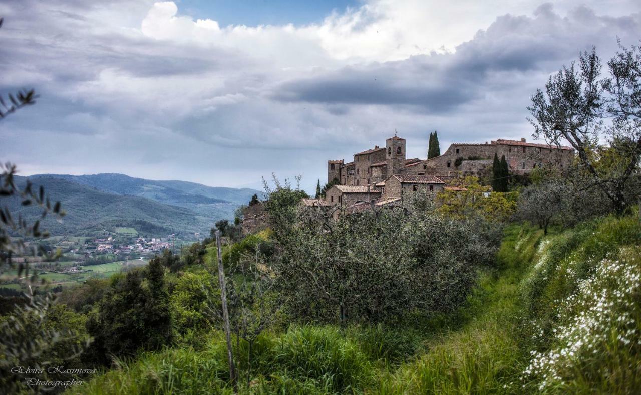 Il Castello Apartment Bucine ภายนอก รูปภาพ